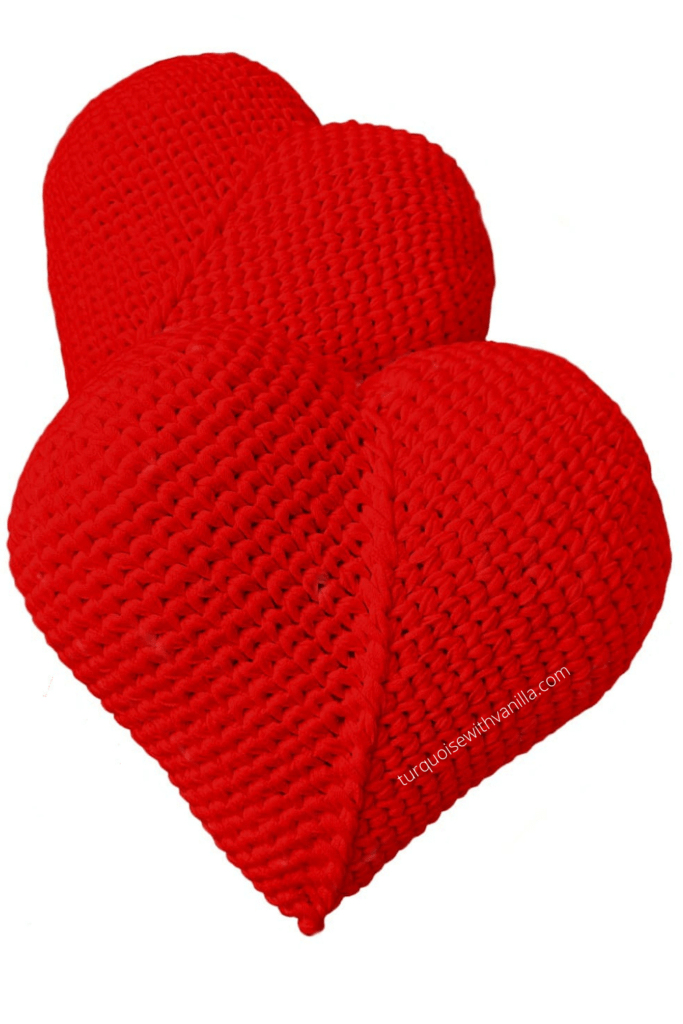 crochet amigurumi heart